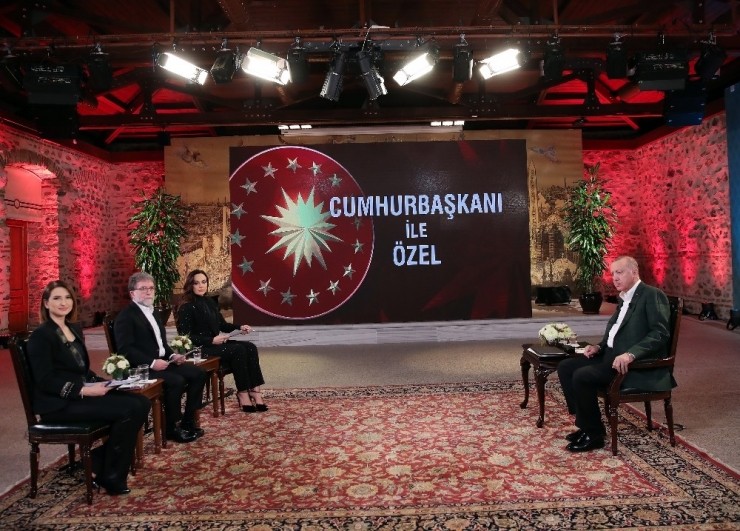 Cumhurbaşkanı Erdoğan: "Irak Başta Olmak Üzere Oluşturduğu Riskleri Kaygıyla Takip Ediyoruz"