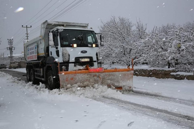 Melikgazi’de Kapalı Yol Kalmadı