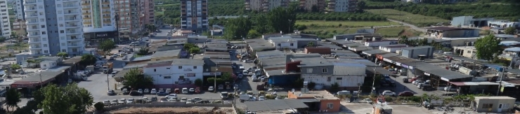 Tarhan: "Mezitli Sanayi Sitesi Kent Dışına Çıkarılmalı"