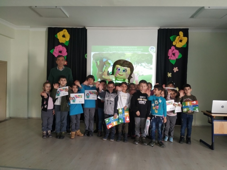 Çocuklar Çevre Bilincini Tomurcuk’la Öğreniyor