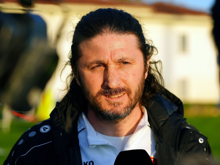 Fatih Tekke: “Teknik Adam Seçimleri Siyaset Ve Ahbap Çavuş İlişkisine Göre Yapılıyor”