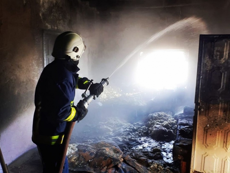 Gürpınar’da Ev Yangını