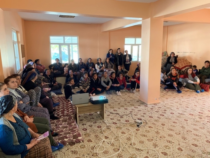 Köylü Kadınlara Kanser Eğitimi Verildi