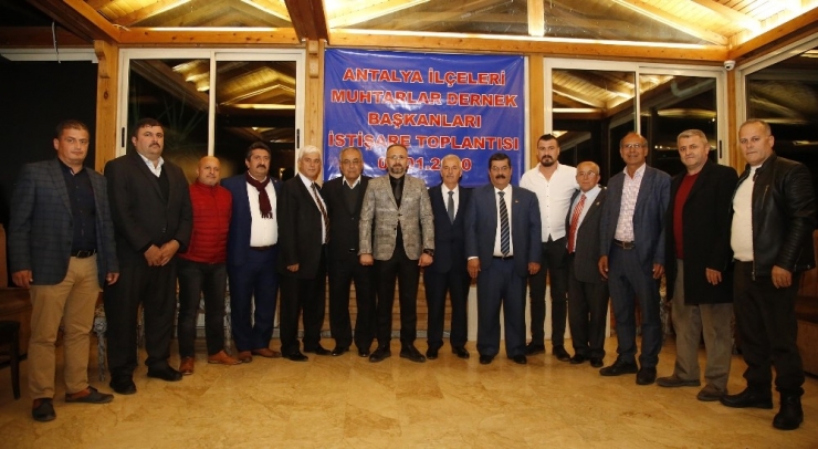 Muhtarlar Dernek Başkanları Döşemealtı’nda Bir Araya Geldi