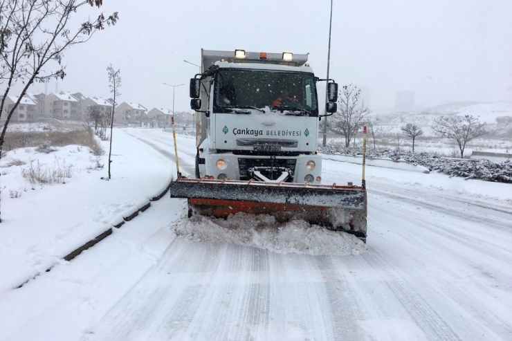 Çankaya’da Karla Mücadele Başladı