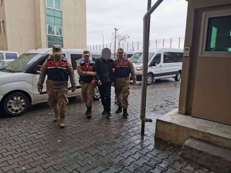 Suç Makinesi Jandarmanın Dikkati Sayesinde Yakalandı