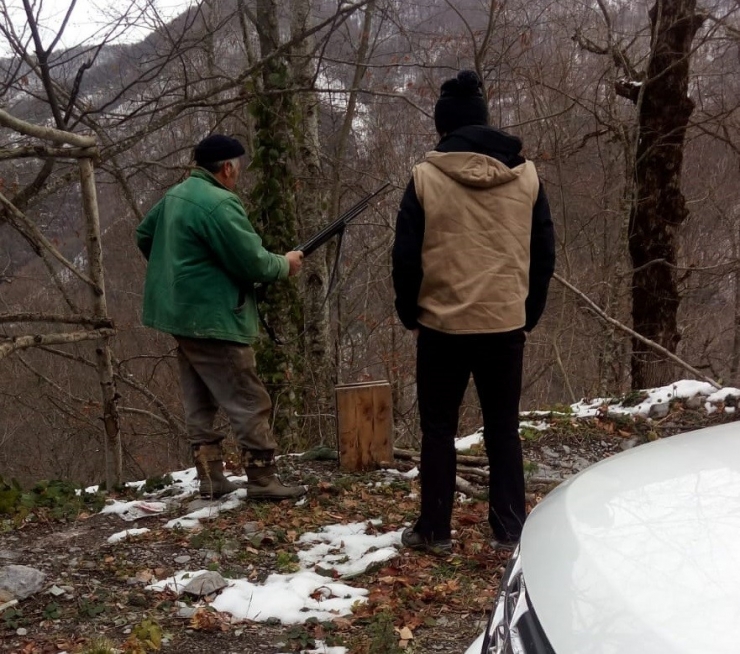 Belgesiz Ava Geçit Yok