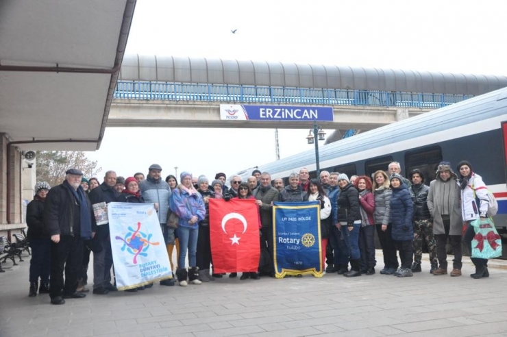 Gazi Ve Şehit Yakınlarıyla Sarıkamış’a Gittiler