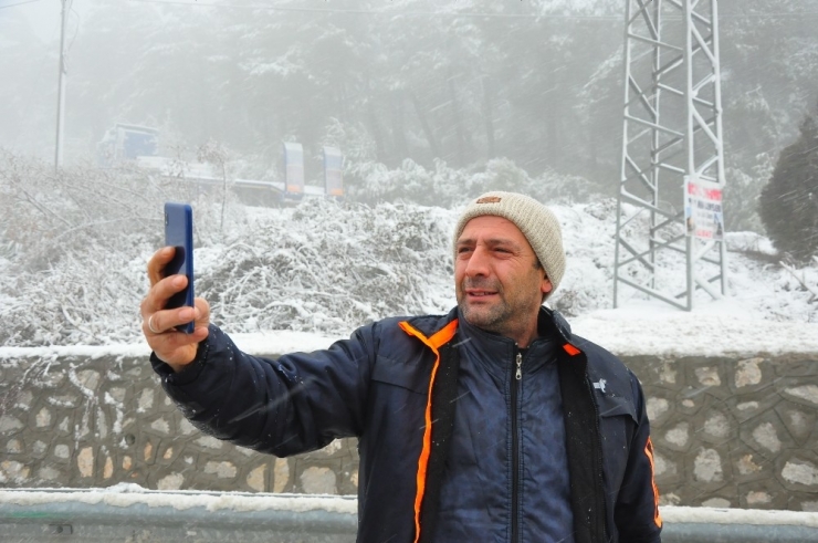 Sabuncubeli’nde Yoğun Kar Yağışı