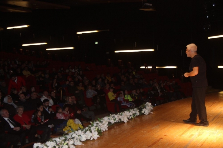 Fenerbahçeliler ’Kekeçoğlan’ Stand Up Komedi Gösterisinde Buluştu