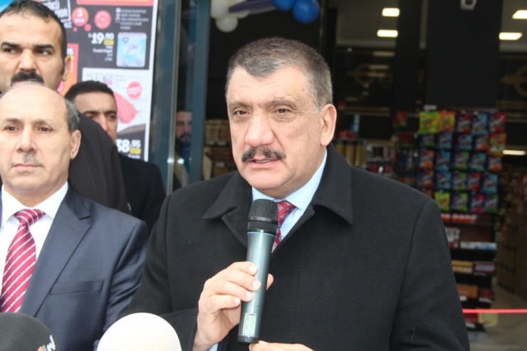 Esenlik Market’in 39’uncu Şubesi Törenle Açıldı