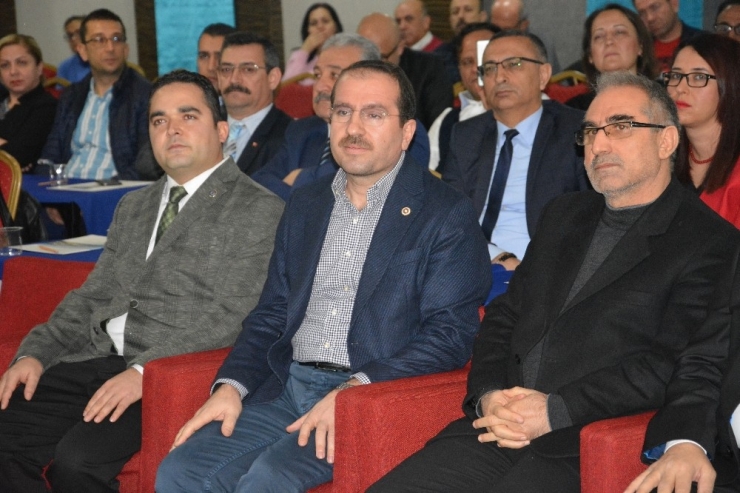 Sağlık-sen İzmir 2 No’lu Şube İl Divan Toplantısını Yaptı