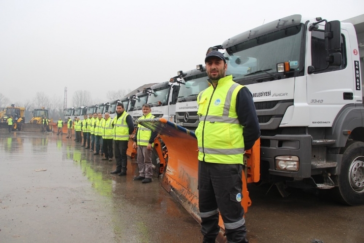 Büyükşehir 60 Araç 150 Personel İle Karla Mücadeleye Hazır