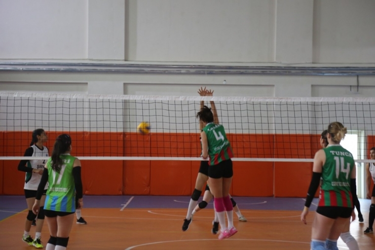 Filenin Sultanları 10’da 10 Yaptı