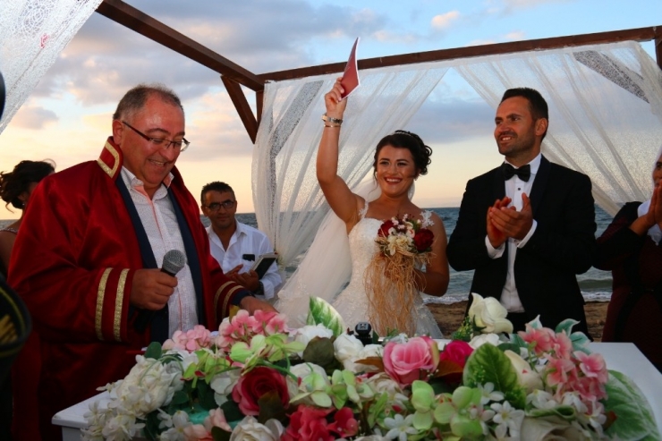 Yalova’da 2019 Yılında Bin 79 Kişi Hayatını Kaybetti, 933 Çift Dünya Evine Girdi