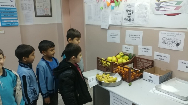 “Sağlıklı Beslenerek Sağlıklı Büyüyorum” Projesi