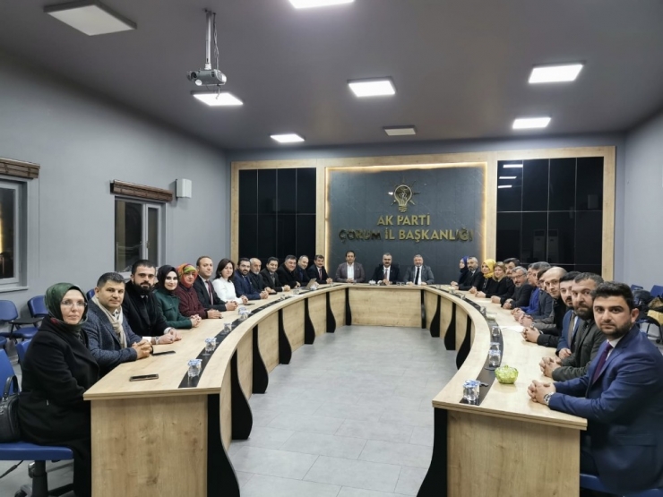 Ahlatcı, Belediye Meclis Üyeleri Ve Parti Yönetimiyle Bir Araya Geldi