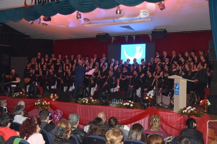 Asev Korosu Yeni Yıl Konserine Hazırlanıyor