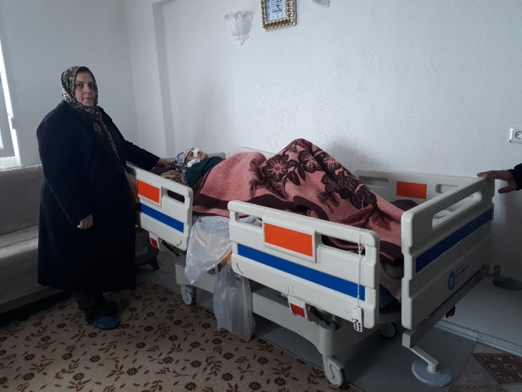 Büyükşehir’in Hasta Yatağı Desteği Sürüyor