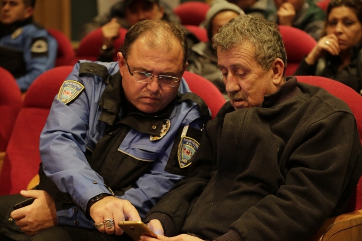 Polisten Temizlik İşçilerine Güvenlik Eğitimi