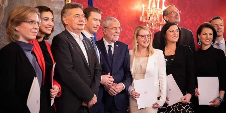 Avusturya’da Yeni Hükümet Göreve Başladı