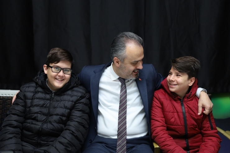 Btm’de Eğitim Boyut Değiştirdi