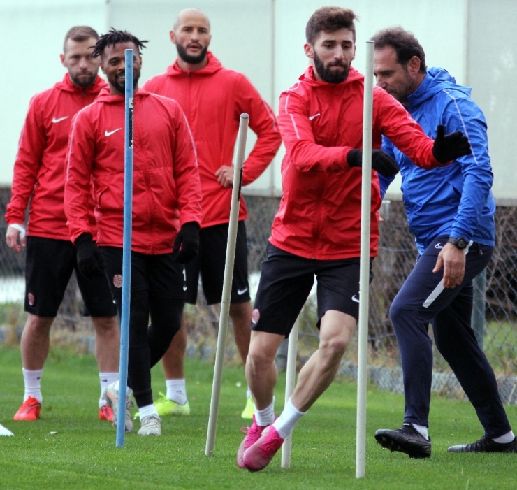 Antalyaspor Taktik Çalıştı