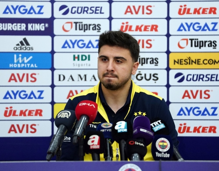 Ozan Tufan: "Önemli Olan Fenerbahçe’de Oynamak"