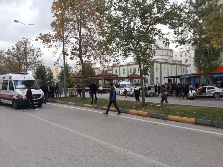 Gaziantep’te Aşırı Hız Dehşeti: 15 Yaralı