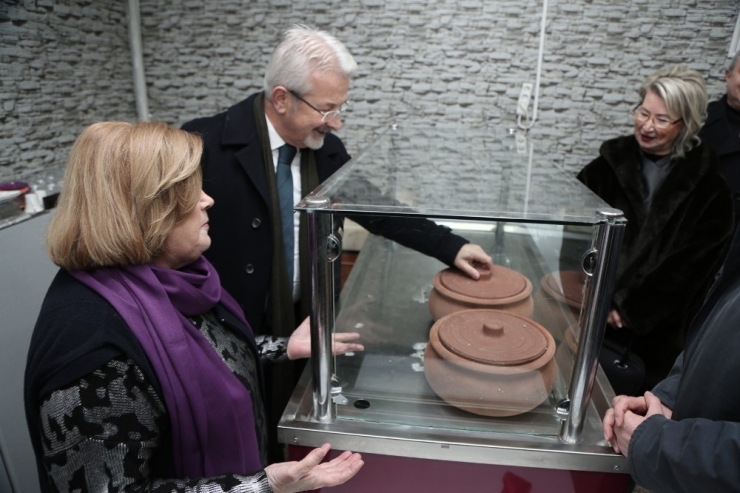 İhsaniyeli Kadınlardan “Halk Sofrası”