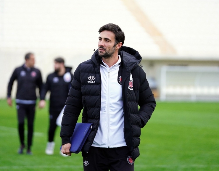 Ömer Erdoğan: “İlk Maçımda Bursa’da Duygusal Bir 90 Dakika Olacak”