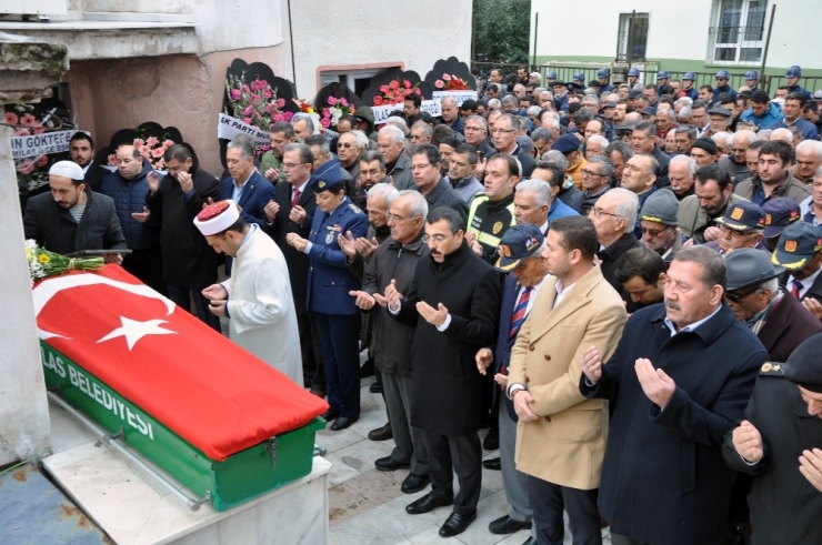 Kore Gazisi Alparslan Gözyaşları İle Uğurlandı