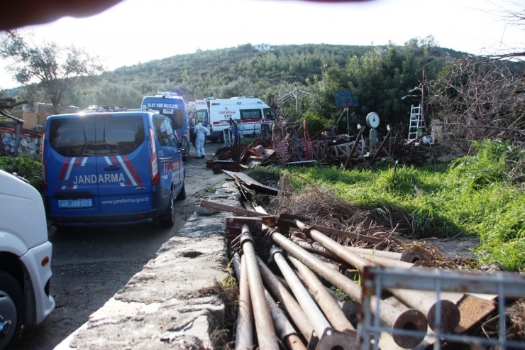 Ünlü Heykeltıraş Evinde Ölü Bulundu