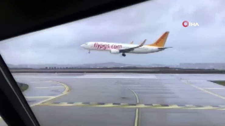 Uçağın Pistten Çıkma Anı Kamerada