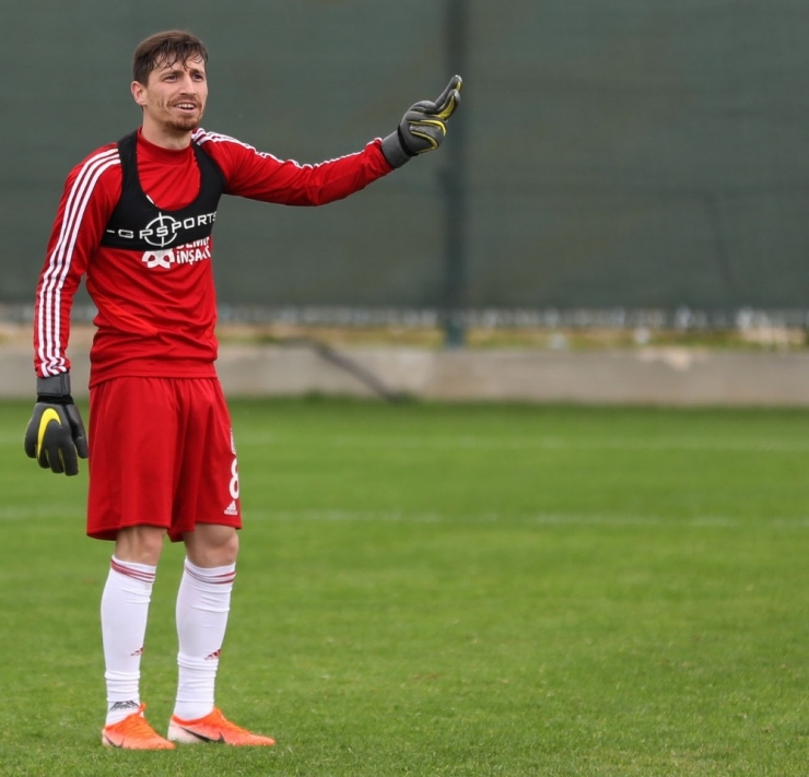 Lider Sivasspor Tam Gaz Çalışıyor