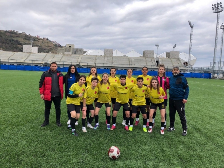 Gençler Gücüspor- Trabzon 1923 Sporu 7- 0 Mağlup Etti