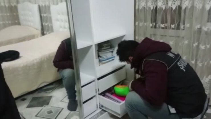 Uyuşturucu Tacirlerine Operasyon: 15 Gözaltı