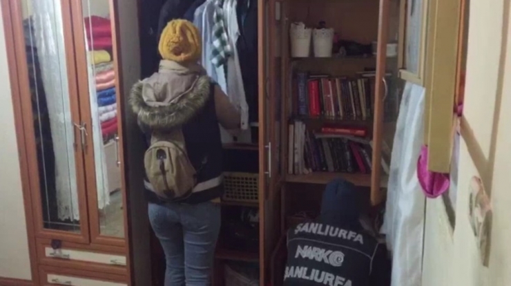 Uyuşturucu Tacirlerine Operasyon: 15 Gözaltı