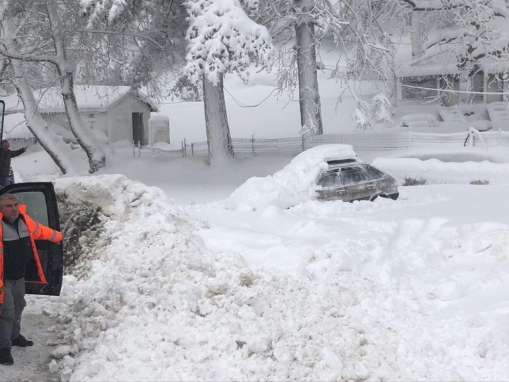 Yenice’de 13 Köy Yolu Kapandı