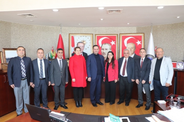 Eğitimcilerden Başkan Yanmaz’a Ziyaret