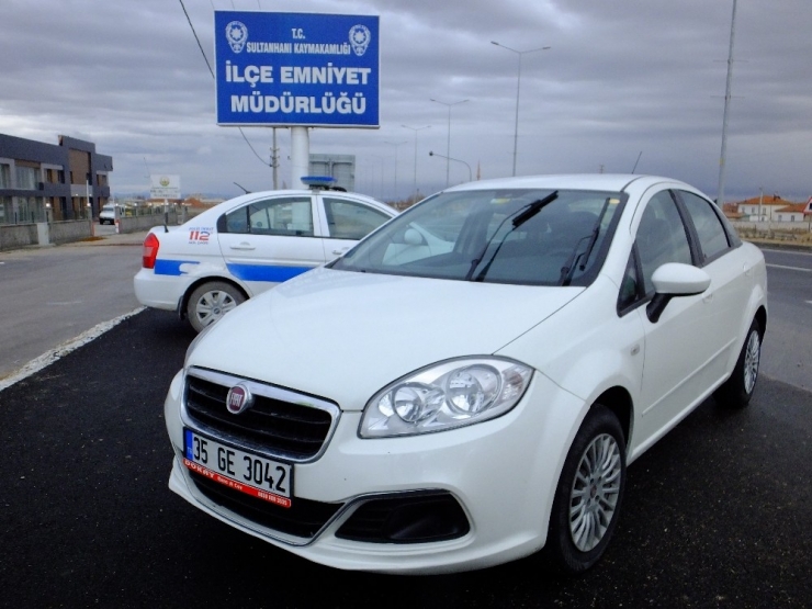 İki İş Adamını 780 Bin Tl Dolandıran 4 Şüpheli Kaçarken Yakalandı