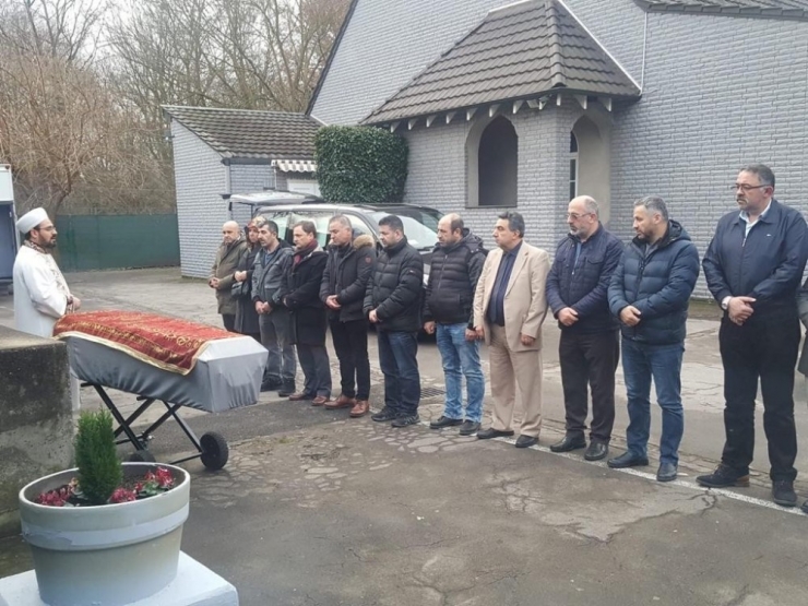 Almanya’da Polis Kurşunuyla Ölen Türkün Cenazesi Teslim Alındı