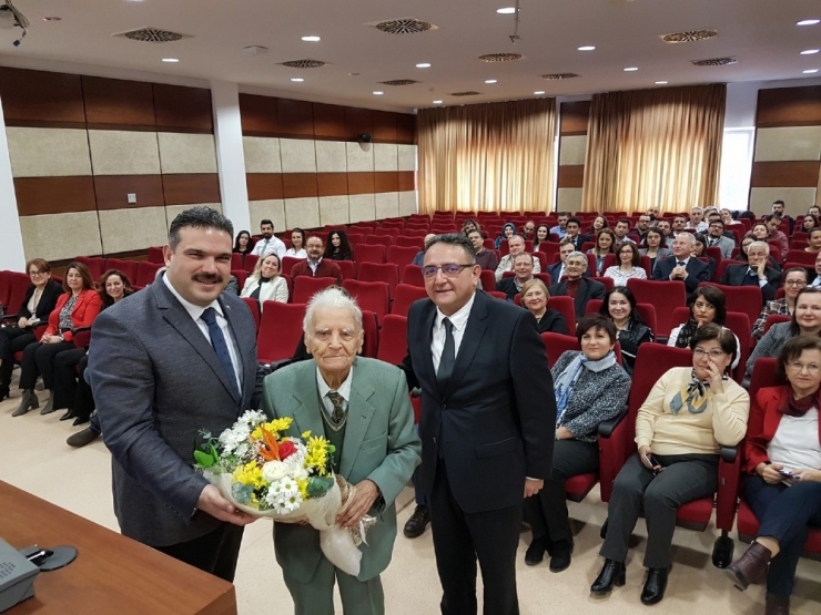İktisadi Ve İdari Bilimler Fakültesi’nde Anlamlı Tören