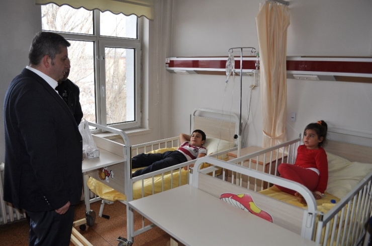 Kaymakam Şahin Ve Başkan Altun’dan Hasta Ziyareti