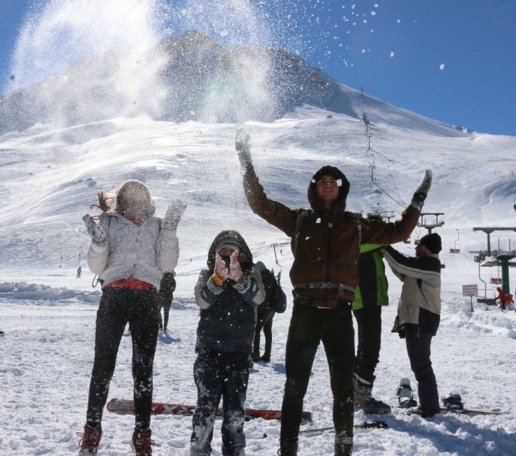 Büyükşehir’den Saklıkent’e Günlük Ulaşım