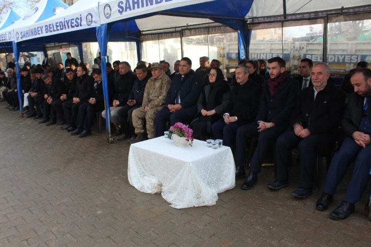 Şahinbey’den Hayvan Yetiştiricilerine 7 Bin Ton Yem Desteği