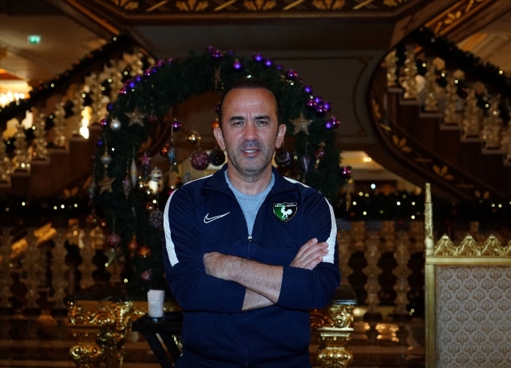 Mehmet Özdilek: “5 Oyuncu Almak İstiyoruz”