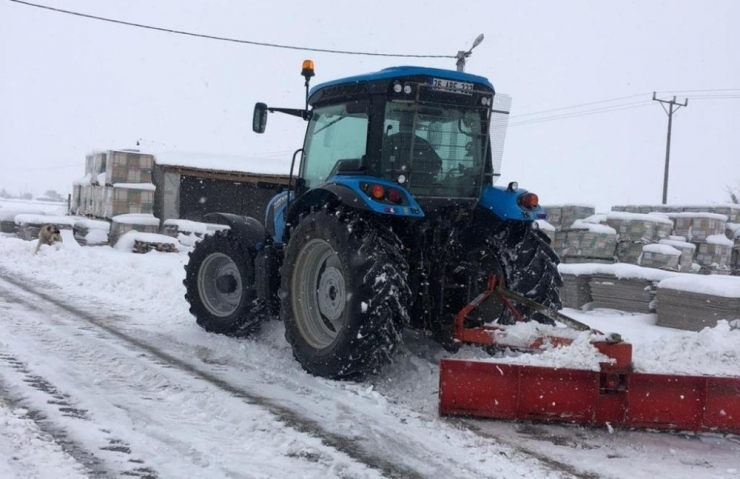 Karla Mücadelede İnönü’deki Muhtarlar Da İş Başında