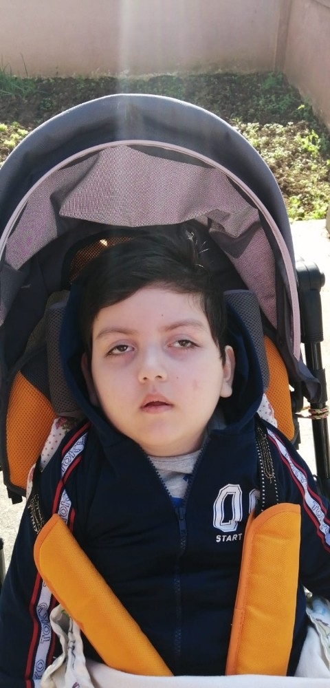 Yakalandıkları Hastalık İkiz Kardeşleri 2 Yıl Arayla Hayattan Kopardı