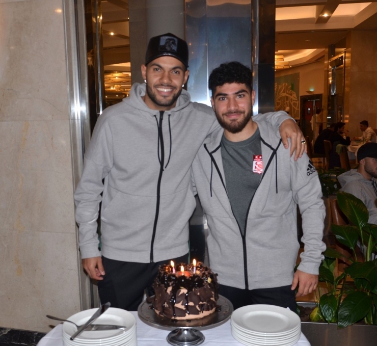 Sivassporlu Futbolculara Sürpriz Doğum Günü Kutlaması